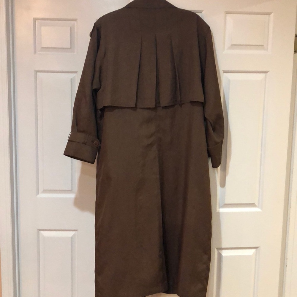 Brown Raincoat - Picture 6 of 6